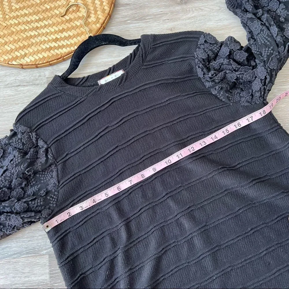 Anthropologie eri + ali black‎ embroidered balloon sleeve blouse